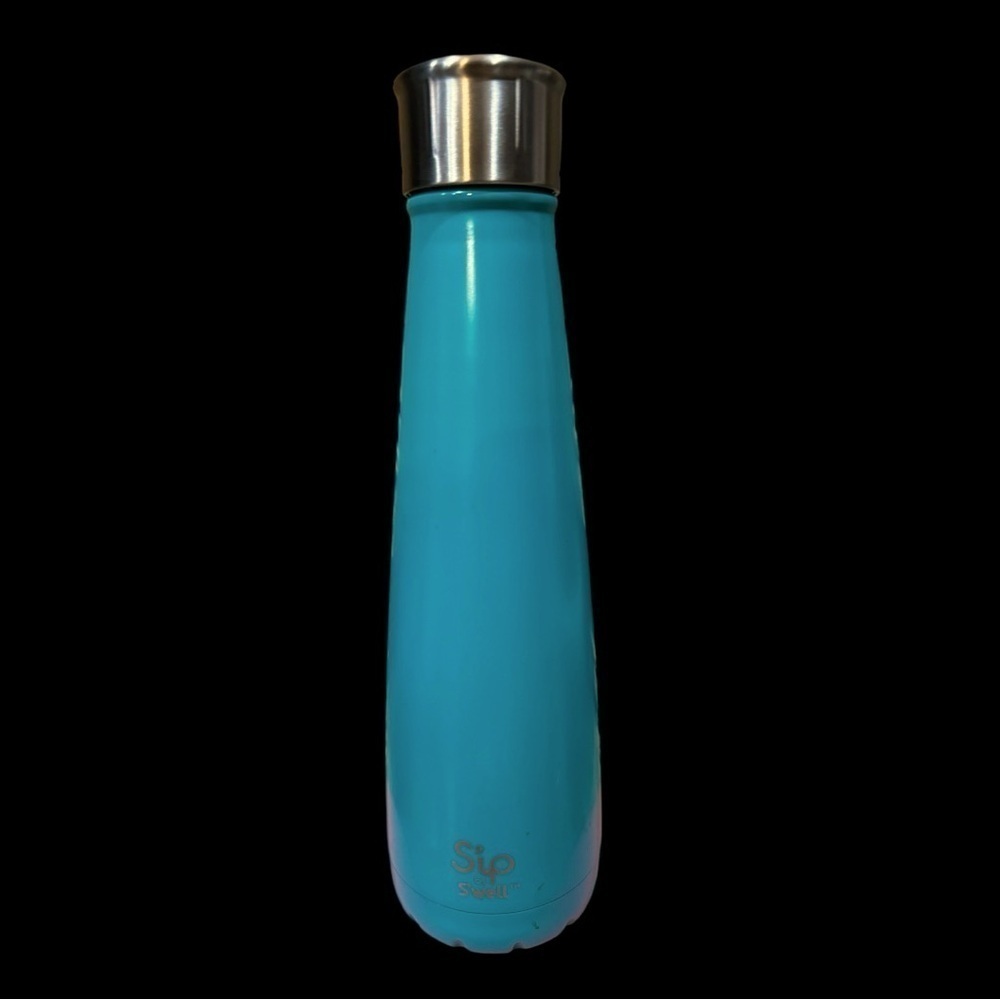 New S’well insulated water bottle turquoise green